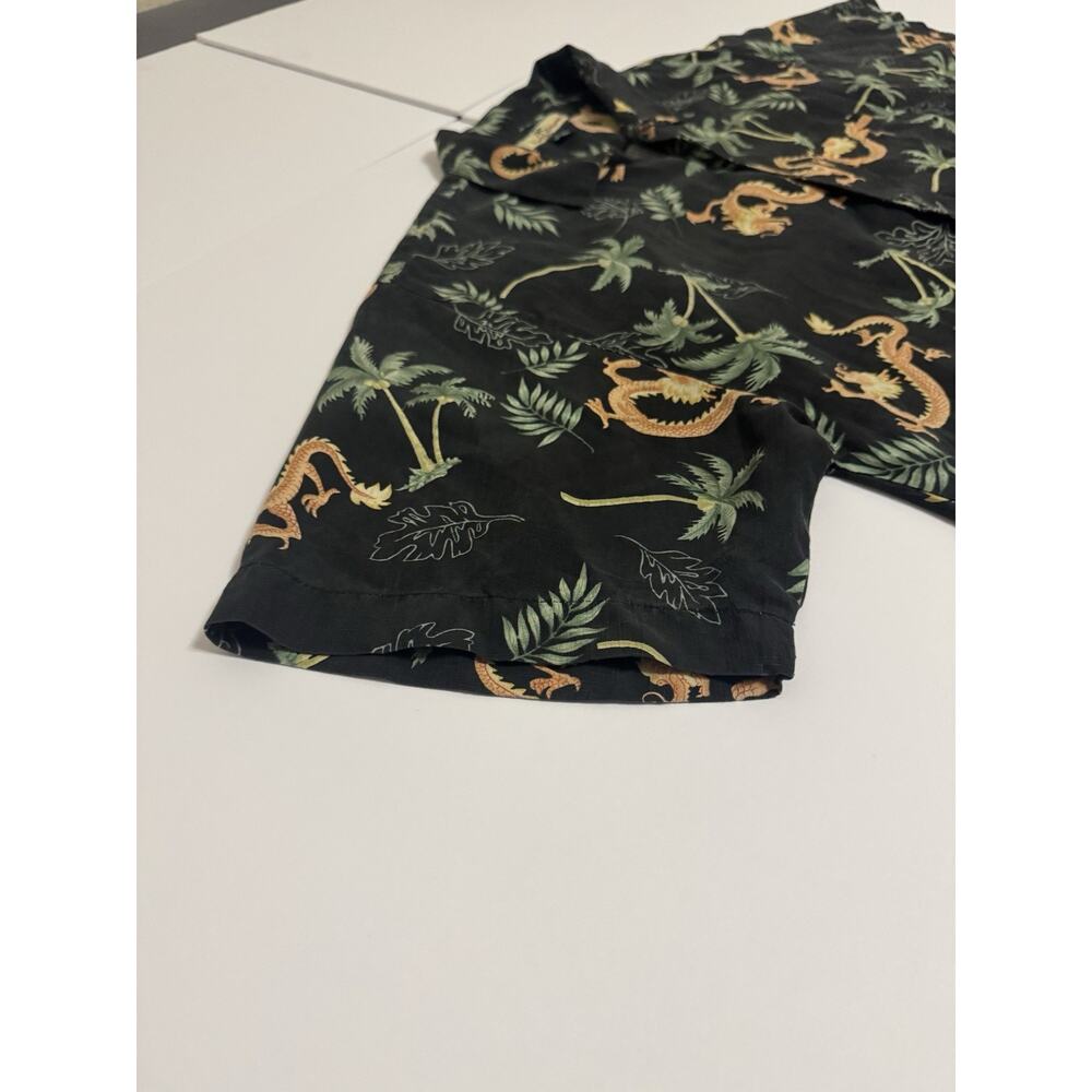 Tommy Bahama Hawaiian Shirt Silk Size L Chinese Dragon Cruise Tropical Beach - Picture 6 of 11